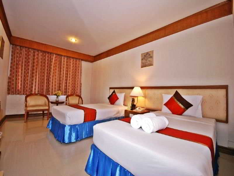 Silom Avenue Inn Bangkok Exterior foto